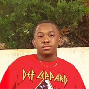 Meet your Posher, Carl